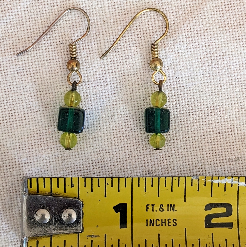 Vintage Green Ice Cube Earrings - Picture 2 of 4